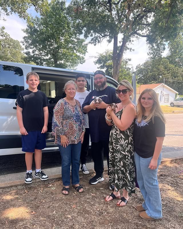 Happy dog mom testimonial for trusted puppy breeder